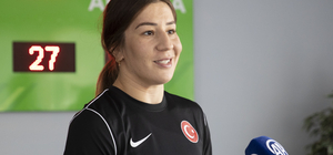 CUMHURİYET'İN 100. YILI - "İlklerin kadını" milli güreşçi Yasemin Adar Yiğit
