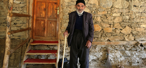 CUMHURİYET'İN 100. YILI - Cumhuriyet ile yaşıt olan Bitlisli çınarlar, zor...