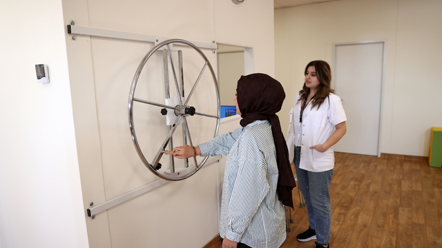 Adana'da depremzede çocuklar için "Çocuk İyilik Merkezi" açıldı