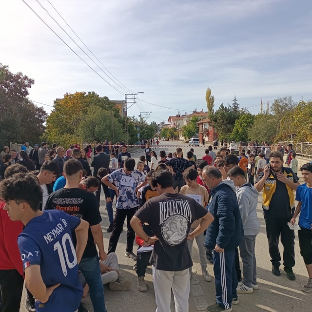 Hüyük'te Cumhuriyet'in 100. yılı dolayısıyla koşu düzenlendi