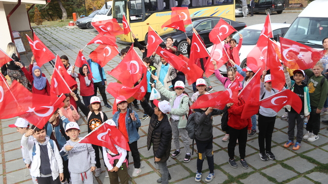 Taşova'da 100. yıl doğa yürüyüşü yapıldı