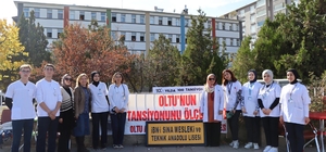 Lise öğrencileri, 'Cumhuriyet'in 100'üncü Yılı' kapsamında 500 kişinin tans...