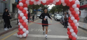 Ayancık'ta Cumhuriyet Koşusu düzenlendi