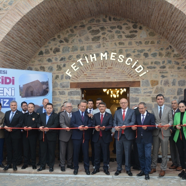 Manisa'da kazı çalışmasıyla ortaya çıkarıldıktan sonra restore edilen Fetih...