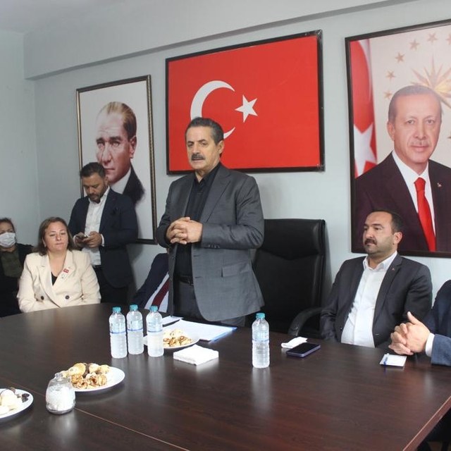 AK Parti Milletvekili Faruk Çelik, Artvin'de bir dizi incelemelerde bulundu