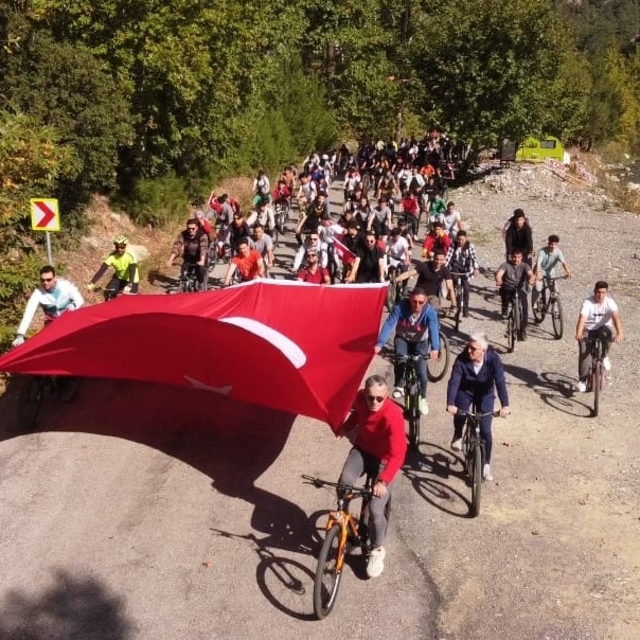 Pozantı'da bisiklet turu düzenlendi