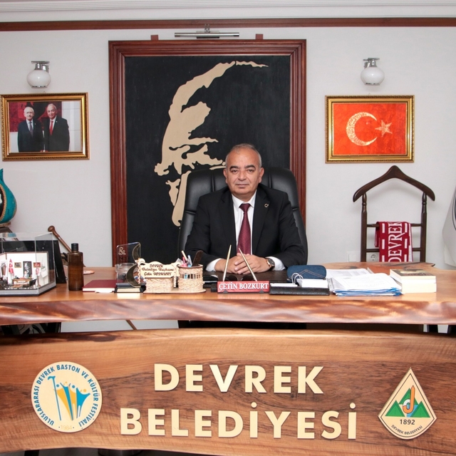 Devrek Belediyesi şiir ve öykü ödülü sahiplerini buldu