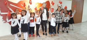 Sarıoğlan'da öğrenciler Kaymakam Güner'i ziyaret etti