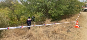Manisa'da kayıp genç yol kenarında motosikletinin yanında ölü bulundu