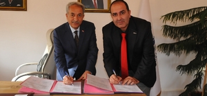 Akşehir Belediyesi kadrolu işçilerine 8 bin 77 lira zam yaptı