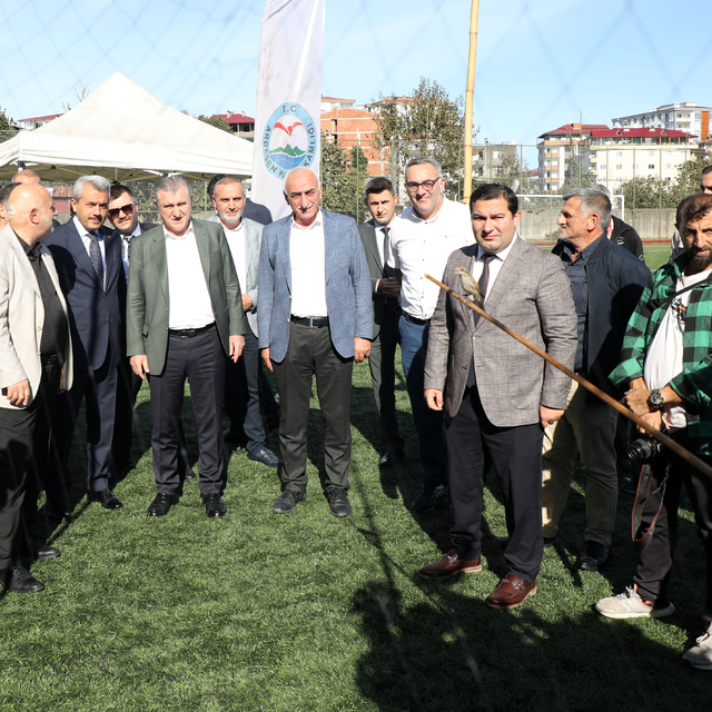 Bakan Bak, Filistin'e destek veren sporculara Avrupa'da uygulanan yaptırıml...