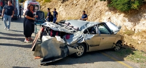 Aydın'da uçuruma devrilen otomobildeki 5 kişi yaralandı