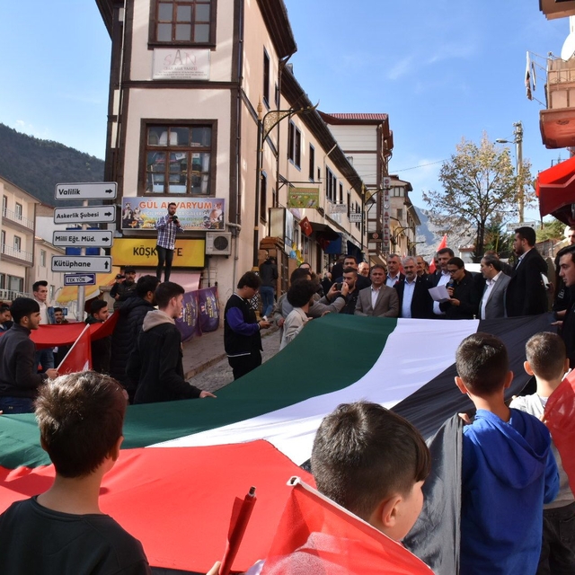 Gümüşhane'de Filistin'e destek yürüyüşü yapıldı