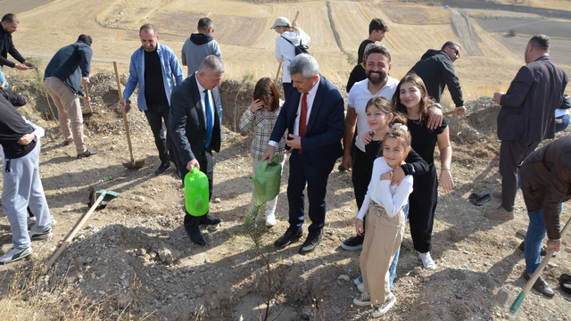 TÜRSİAD, Kahramankazan'da 2 bin fidanla hatıra ormanı oluşturdu