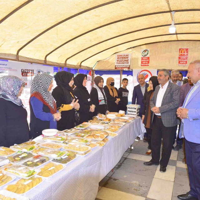 Ceylanpınar'da Filistin'e destek için kermes düzenlendi