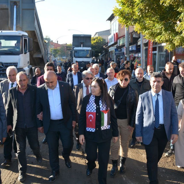 AK Parti Ağrı Milletvekili Kilerci, esnaf ve vatandaşları ziyaret etti