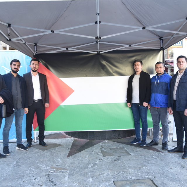 Görele'de İsrail'in Gazze'ye yönelik saldırılarına tepki gösterildi