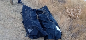 Mersin'de su kuyusu açarken göçük altına kalan 2 kişi öldü