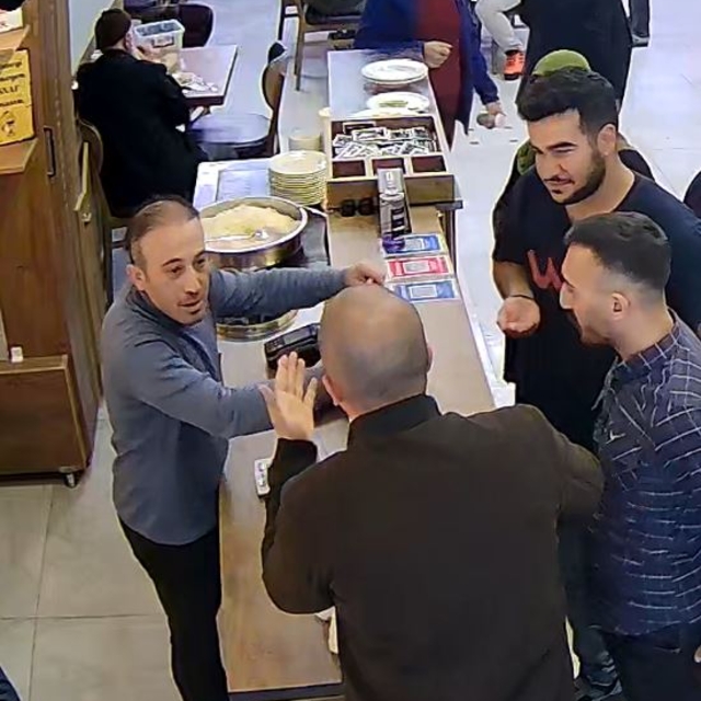 Döneri beğenmeyip hesap ödemeyen kaymakama soruşturma