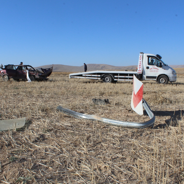 Konya'da devrilen otomobilin sürücüsü öldü