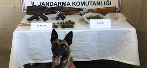 Afyonkarahisar'da uyuşturucu operasyonunda 2 şüpheli yakalandı