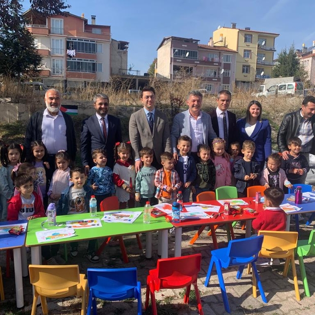 Almus'ta Filistin yararına düzenlenen kermeste 288 bin lira toplandı