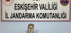 Eskişehir'de tarihi eser satmak isteyen 2 şüpheli suçüstü yakalandı