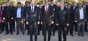 Büyük Önder Atatürk'ü anıyoruz