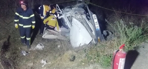 Burdur'da şarampole devrilen otomobildeki üniversite öğrencisi öldü, sürücü ağır yaralandı