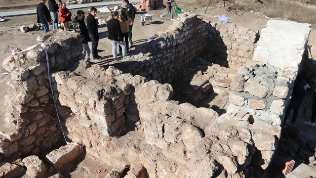 Karabük'teki antik kentte 1600 yıllık tohumlar gün yüzüne çıkarıldı