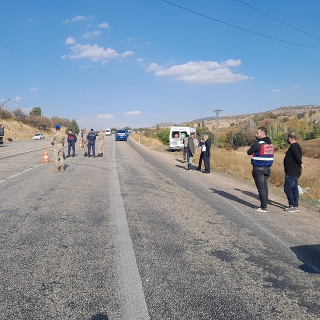 Osmaniye'de vefat eden annesinin cenazesinin bulunduğu aracı kaçırdı