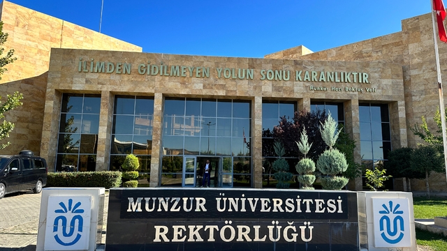 Örgüt propagandasından takipsizlik kararı verilen akademisyen görevine iade edildi