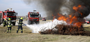 Uşak Havalimanı'nda kaza kırım ve yangın tatbikatı yapıldı