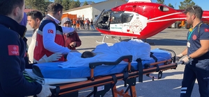 Bartın'da ambulans helikopter 8 aylık bebek için havalandı