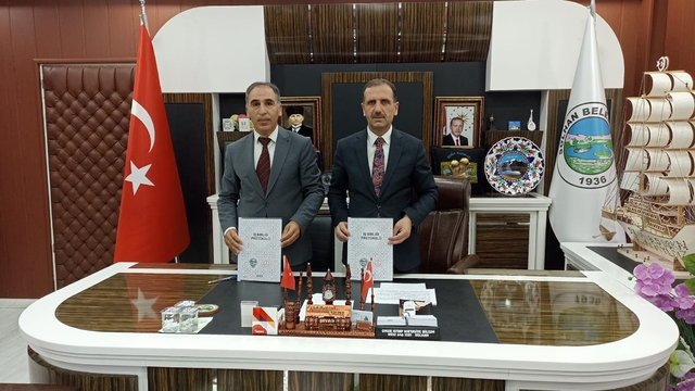 Solhan Belediyesinden 1500 öğrenciye online eğitim desteği