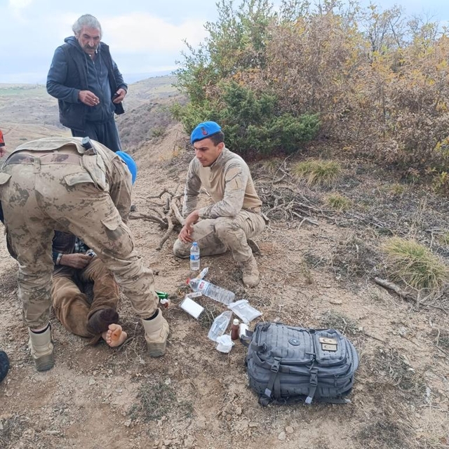 Sivas'ta arazide kaybolan Alzheimer hastası yaşlı adam bulundu