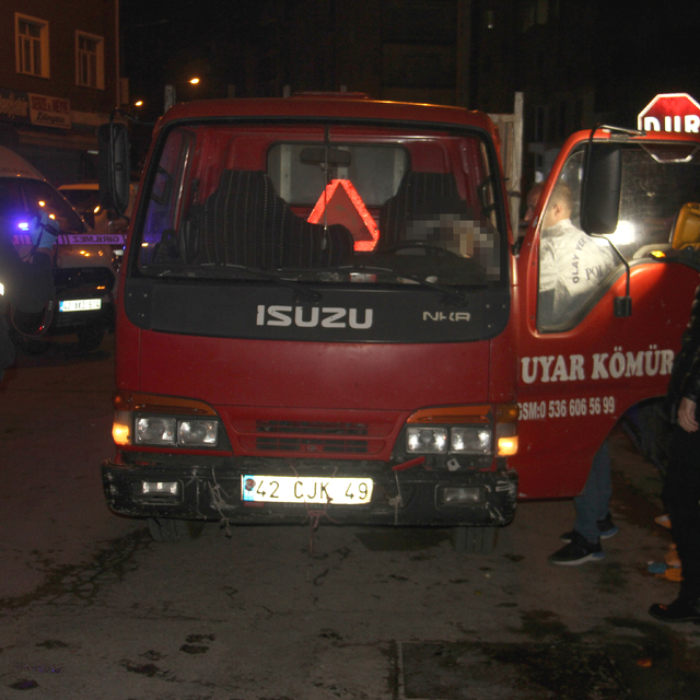 Konya'da bir kişi direksiyon başında ölü bulundu