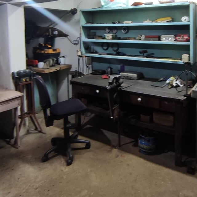 Trabzon'da evlerini silah atölyesine dönüştüren 2 zanlı yakalandı