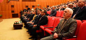 Eskişehir'de şiddetle sivil mücadele ve insan haklarına yönelik panel düzenlendi