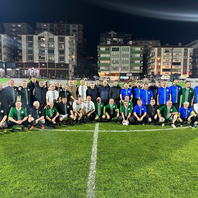 Kızılcahamam Belediyespor'un eski futbolcuları buluştu