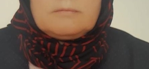 Sivas'taki trafik kazasında yaralanan kadın hastanede öldü