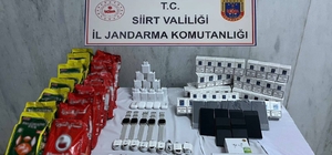 Siirt'te gümrük kaçağı çay, sigara ve telefon ele geçirildi