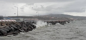 Balıkesir'de sağanak etkili oldu