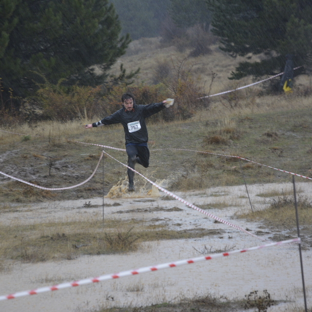 Manisa'da düzenlenen oryantiring yarışlarında ilk gün tamamlandı