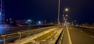 Kar nedeniyle kapanan D-100 kara yolu ulaşıma açıldı