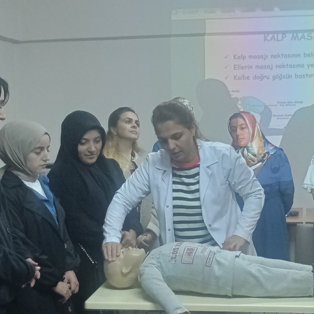 Espiye'de ilk yardım kursu düzenlendi