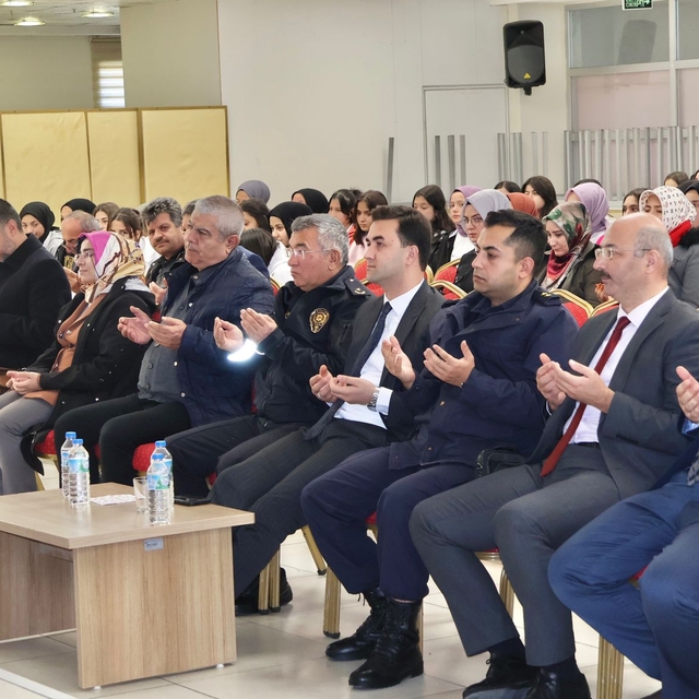 Yahyalı'da "Filistin Meselesi" programı düzenlendi