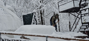 Rize, Artvin ve Bayburt'ta kar yağışı etkili oluyor