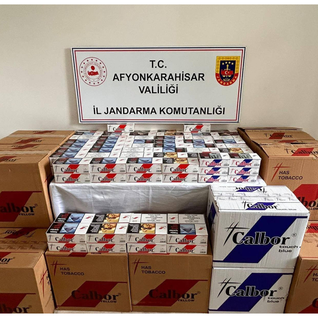 Afyonkarahisar'da 140 bin makaron ele geçirildi