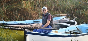 Bursalı balıkçı 22 yıldır ailesinin geçimini Uluabat Gölü'nden sağlıyor